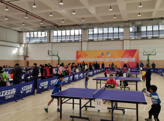 展现球队凝 展现球队凝