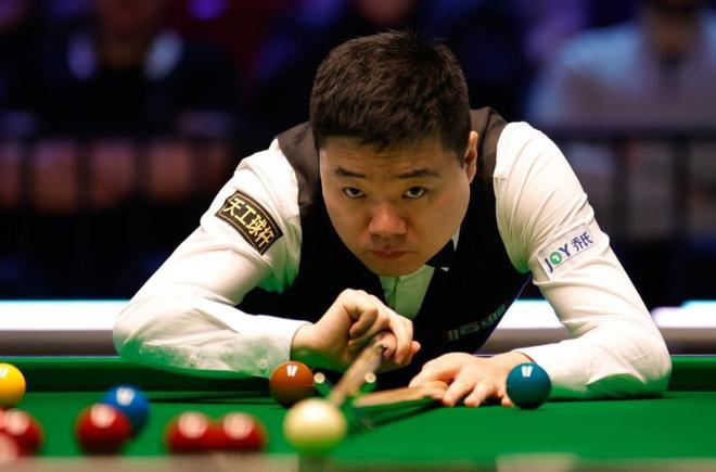 格以及对球 格以及对球