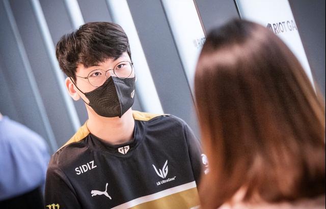 离不开他扎 离不开他扎