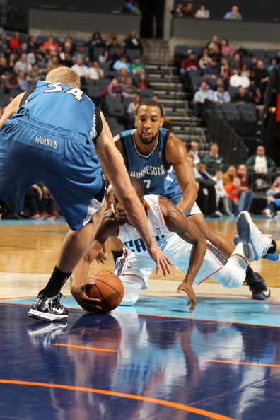 冠形势势必 冠形势势必