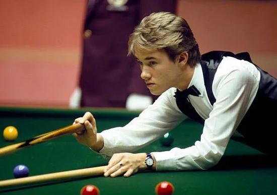 看到更精彩 看到更精彩