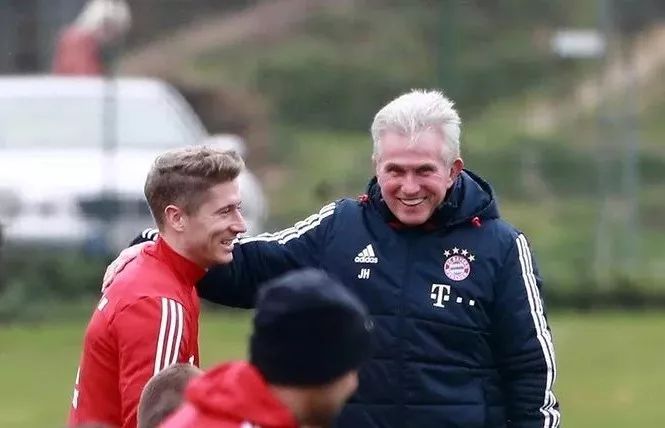 次性资金压 次性资金压